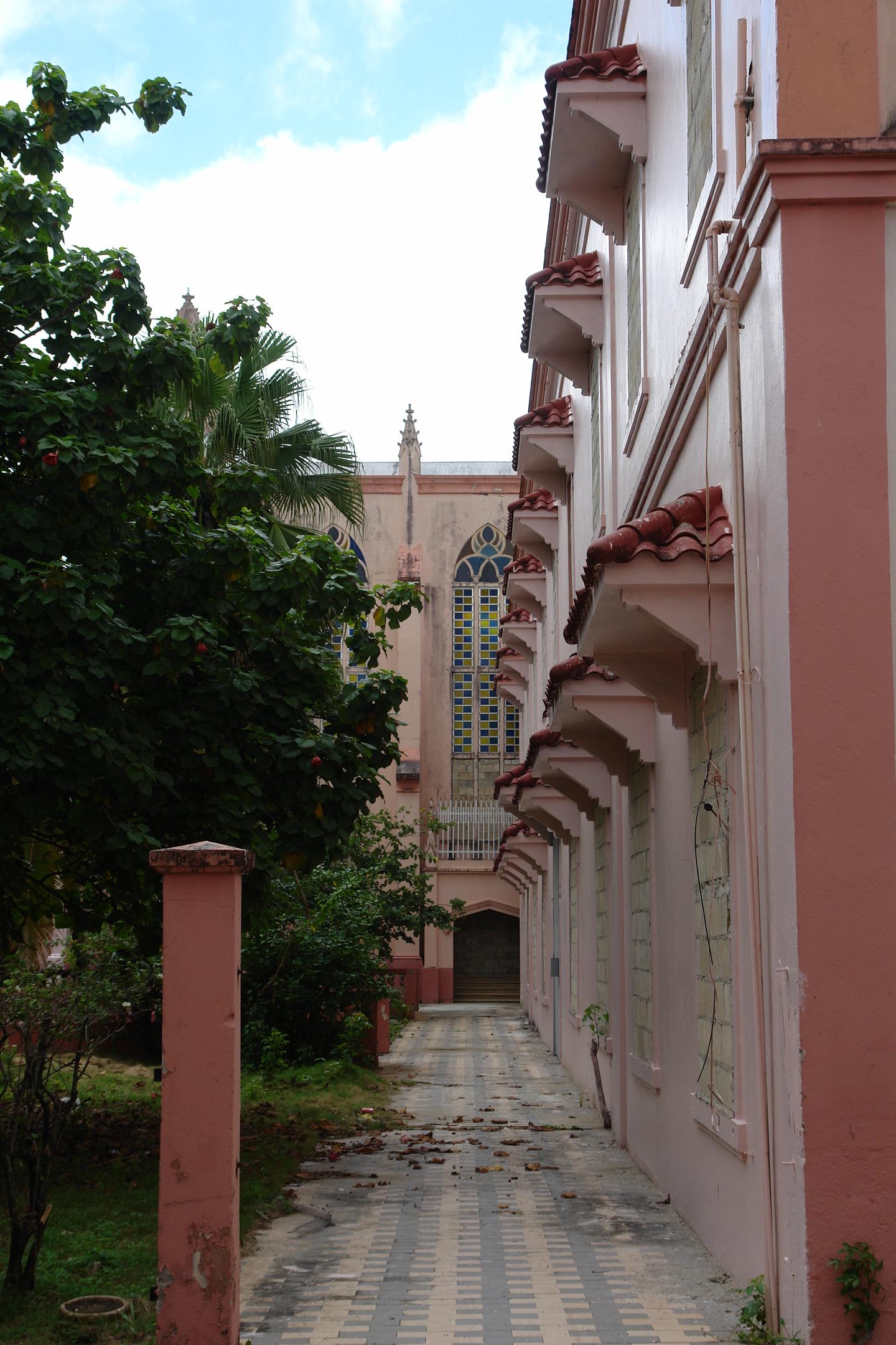 Colegio La Milagrosa - San Juan (Río Piedras) - 2011 00031